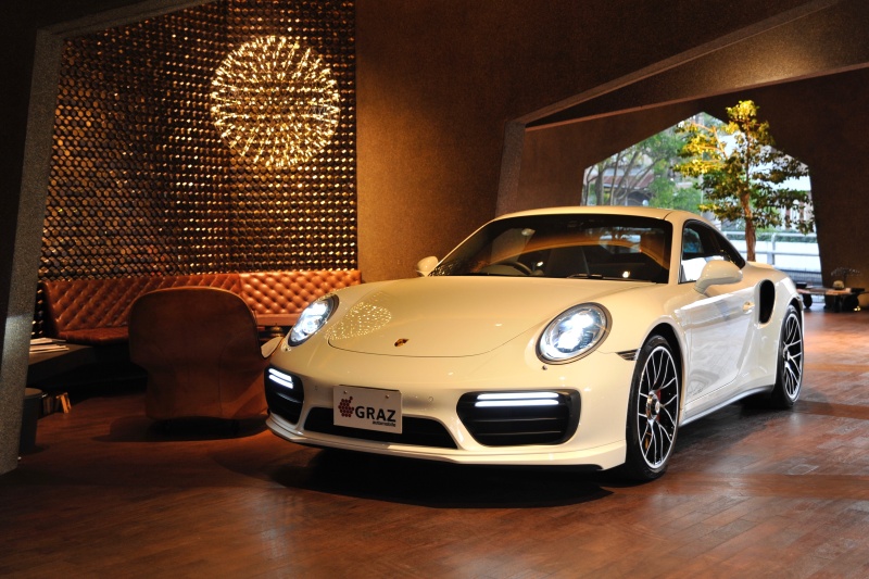 ポルシェ 911(Type991) 991.2 Turbo PDK ディーラー車 ツートーン