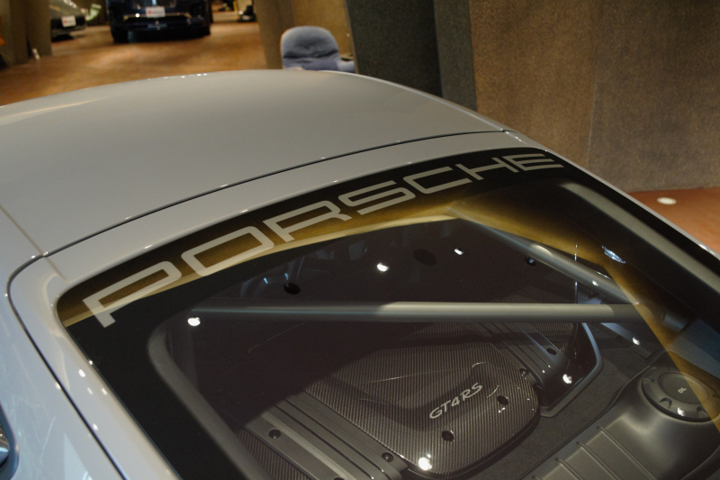 ポルシェ718ケイマンGT4RS ペーパーウェイト メタルカー【希少