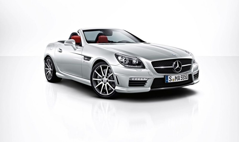 2014_Mercedes-Benz_SLK55_AMG_Roadster_1073788