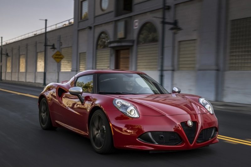2015-alfa-romeo-4c-3